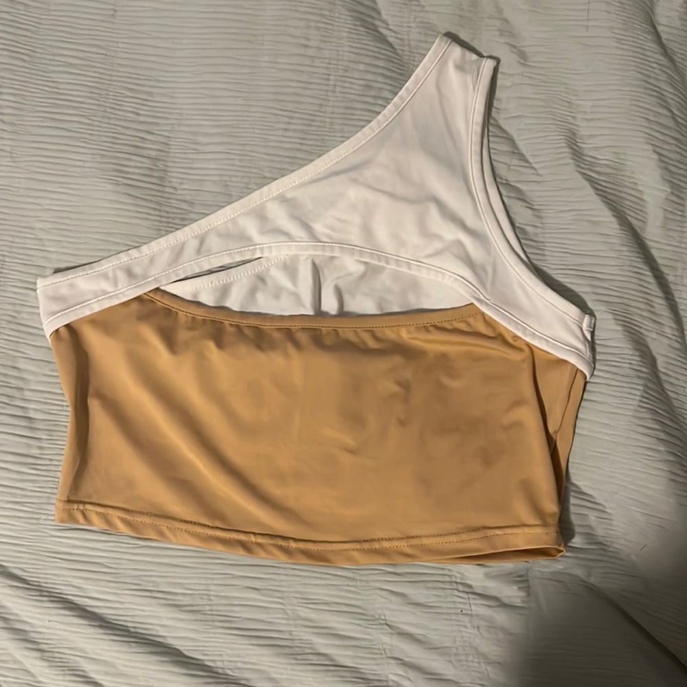 two toned cutout crop top